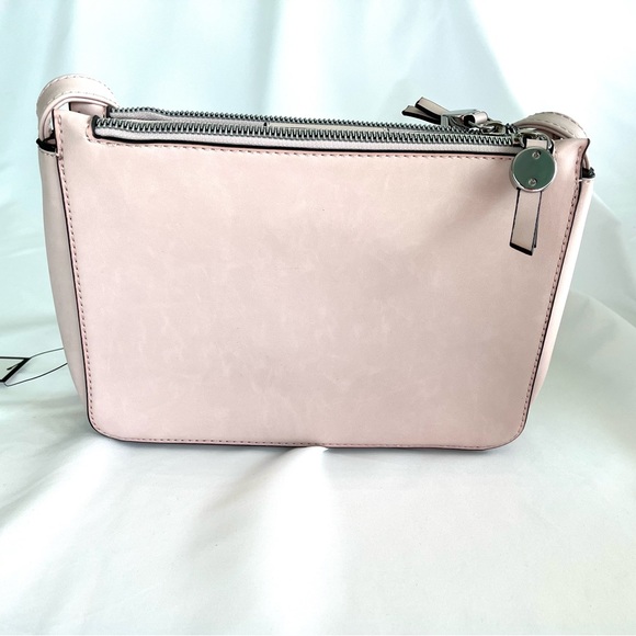 Nine West Prosper Mini Cameo Pink Triple Gusset Crossbody Handbag NEW Retail $69 - Picture 3 of 13
